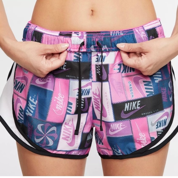 Nike Pants - Nike Women’s Tempo Running Shorts NWT XS